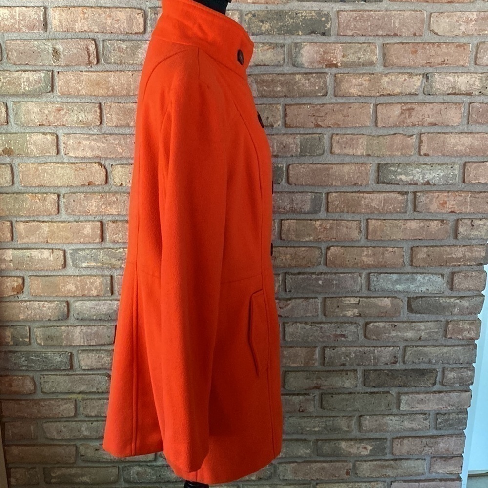 Old Navy Red Pea Coat Large EUC (Has been dry cleaned) - Picture 6 of 10